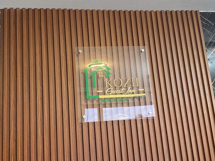 Kozii Guest Inn — reception (5)