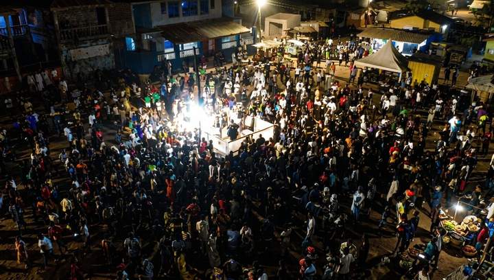 Esiama by night, from the town centre